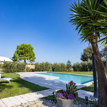 Casal La Ponderosa Сант-Эльпидио-а-Маре